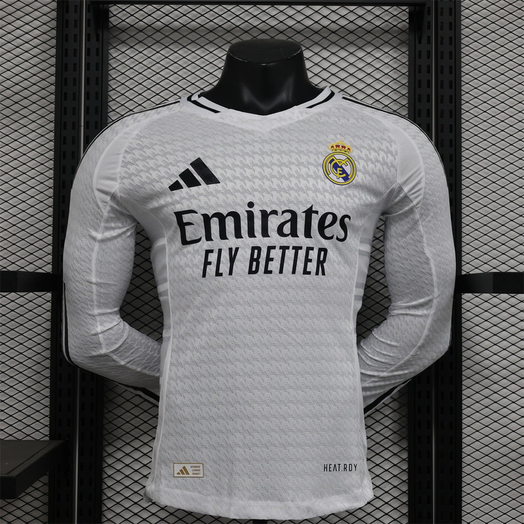 24-25 Player Real Madrid Local