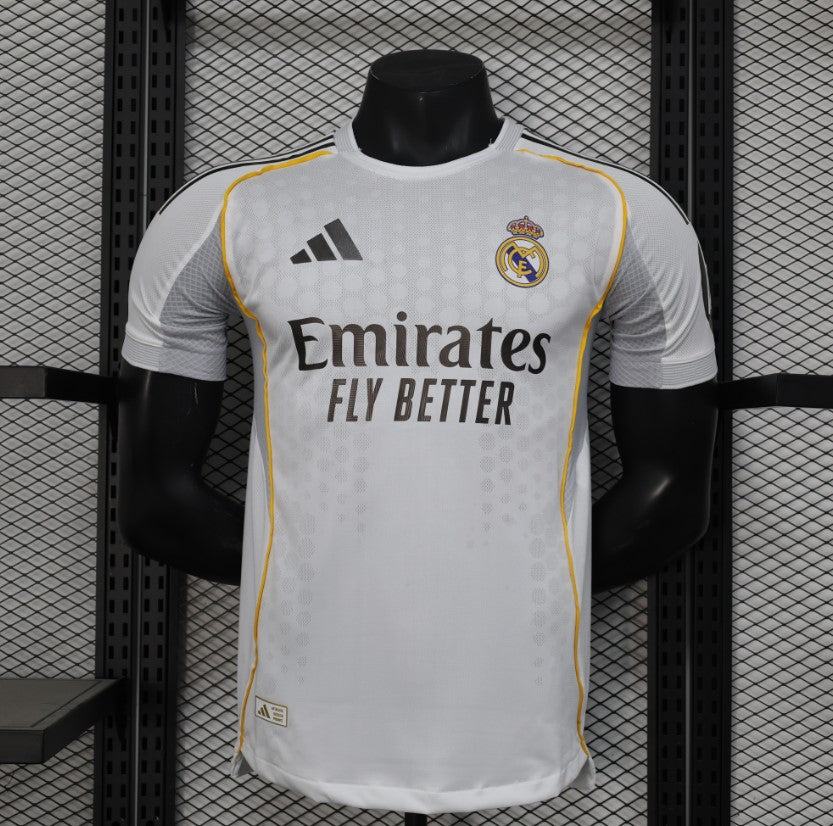25-26 Player Real Madrid Local