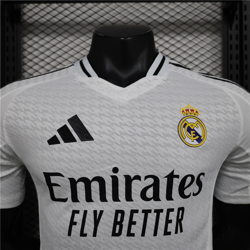 24-25 Player Real Madrid Local