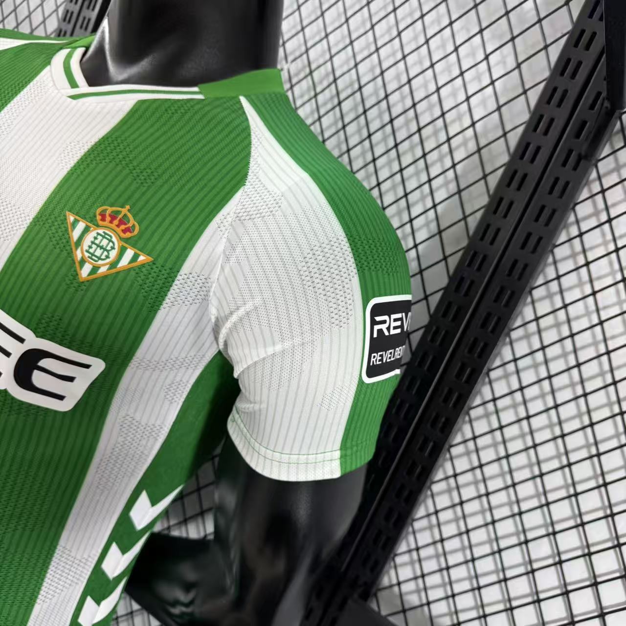 25-26 Player Real Betis Local