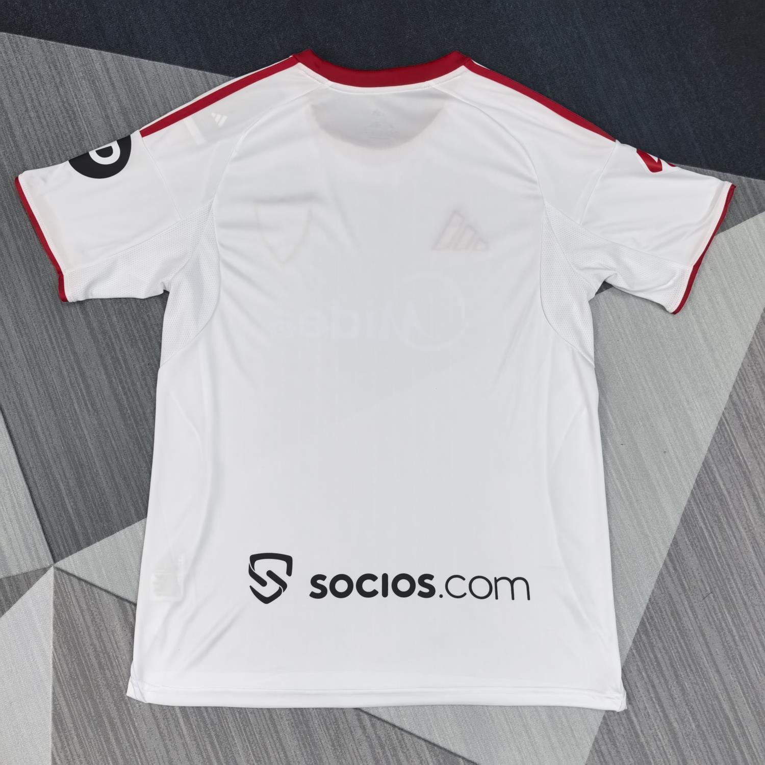 25-26 Fan Sevilla FC Local